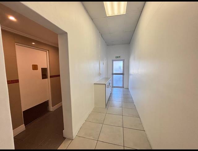 206M² RETAIL TO LET IN DURBANVILLE CENTRAL